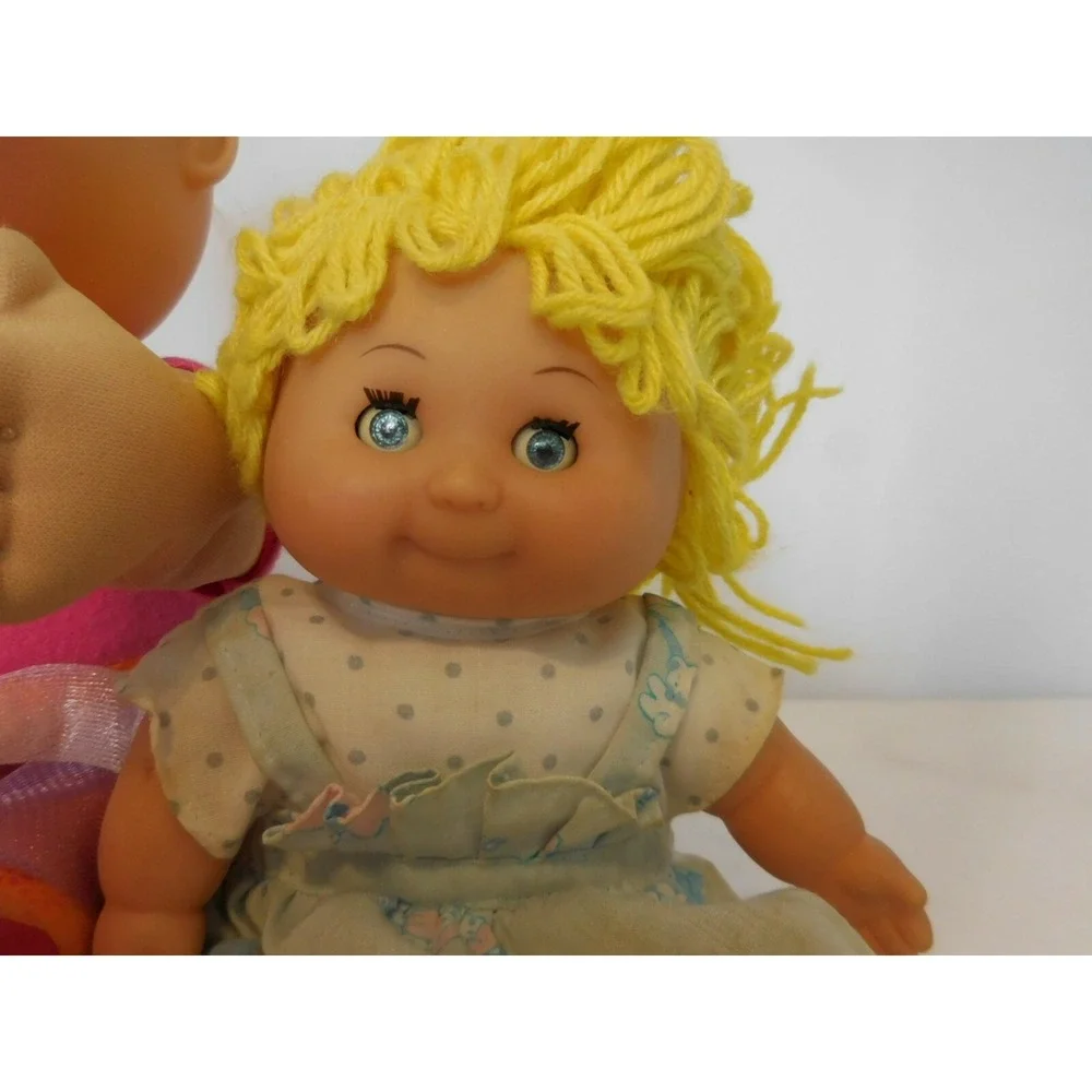 Cabbage Patch Kid Dolls one Large in Pink CPK + 1 small Cabbage patch doll